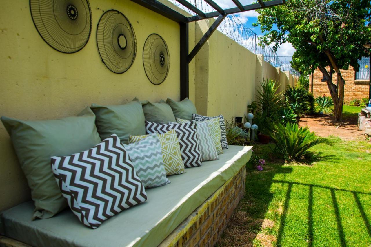 Mrhali Boutique Guest House KwaMhlanga Zewnętrze zdjęcie